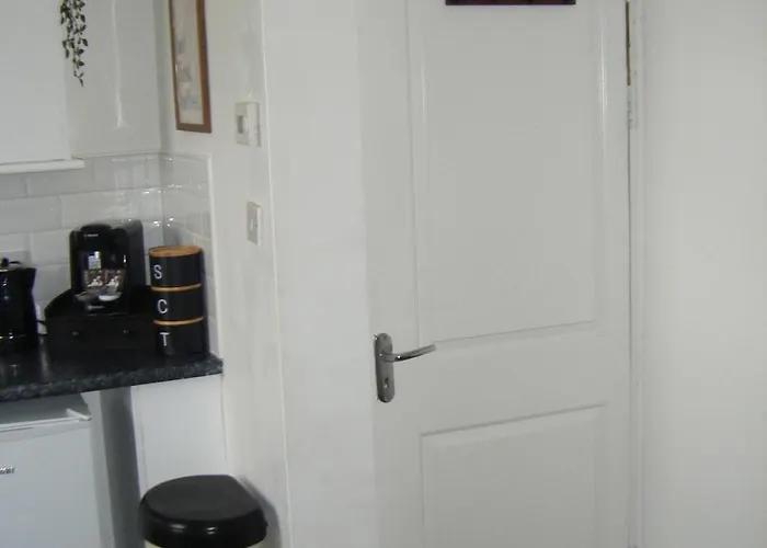 Cozy Hotel-style With Free Parking