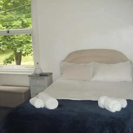 Cozy Hotel-style With Free Parking Appartement *
