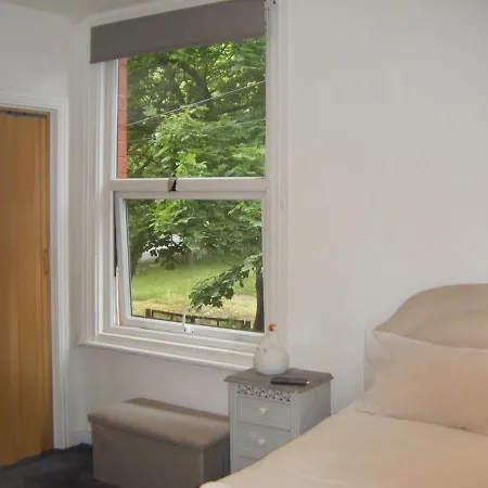 Appartement Cozy Hotel-style With Free Parking