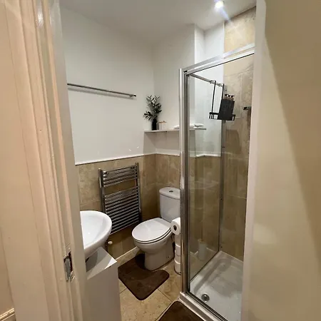 Cozy Hotel-style With Free Parking Appartement *