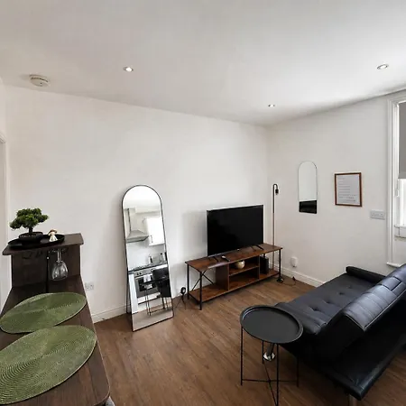Appartement Cozy Hotel-style With Free Parking
