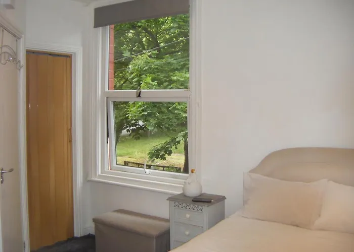 Apartment Cozy Hotel-style With Free Parking