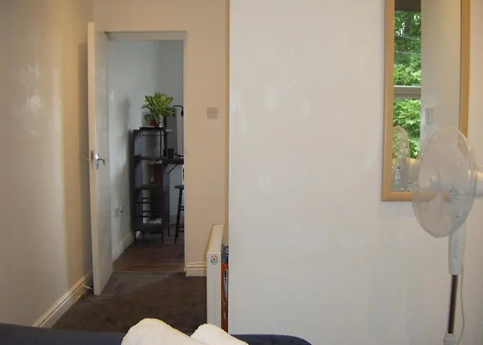 Cozy Hotel-style With Free Parking 公寓