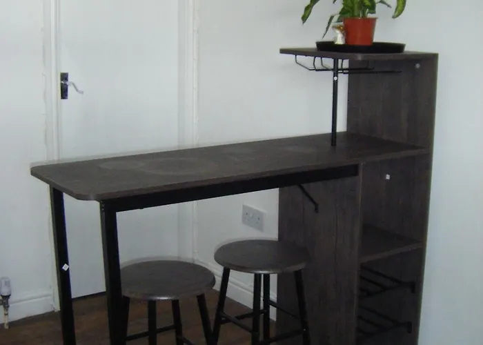 Cozy Hotel-style With Free Parking * Leeds (West Yorkshire)